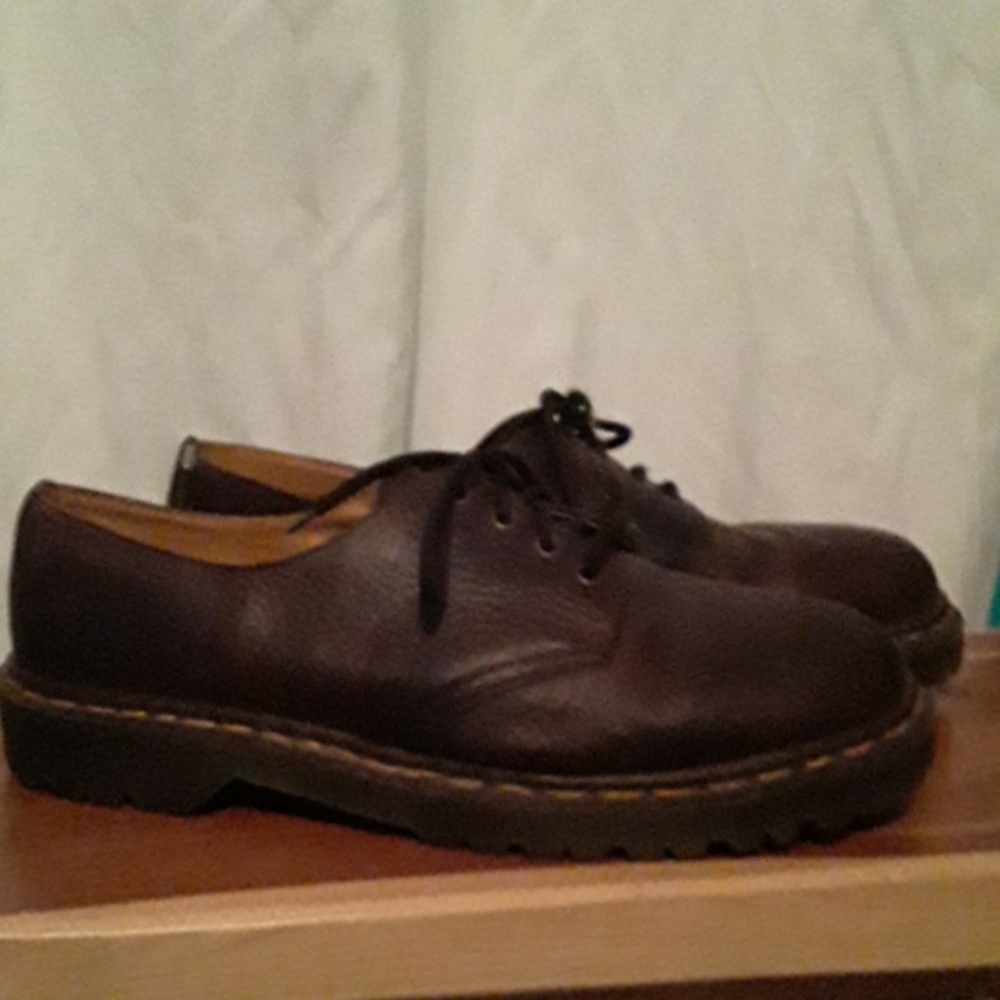 Dr. Martens Brown Cavendish Shoes